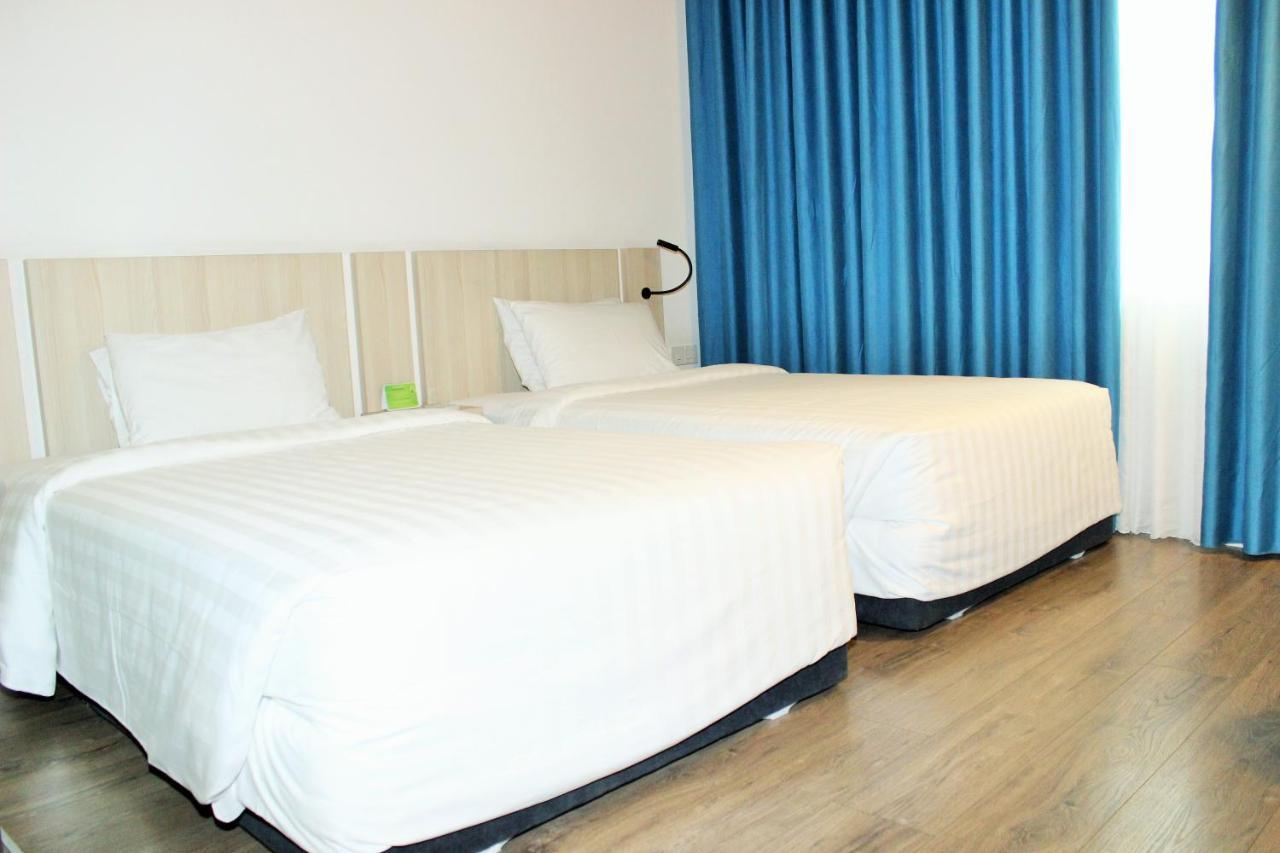 Liberty Hotel Saigon Greenview Cidade de Ho Chi Minh Exterior foto
